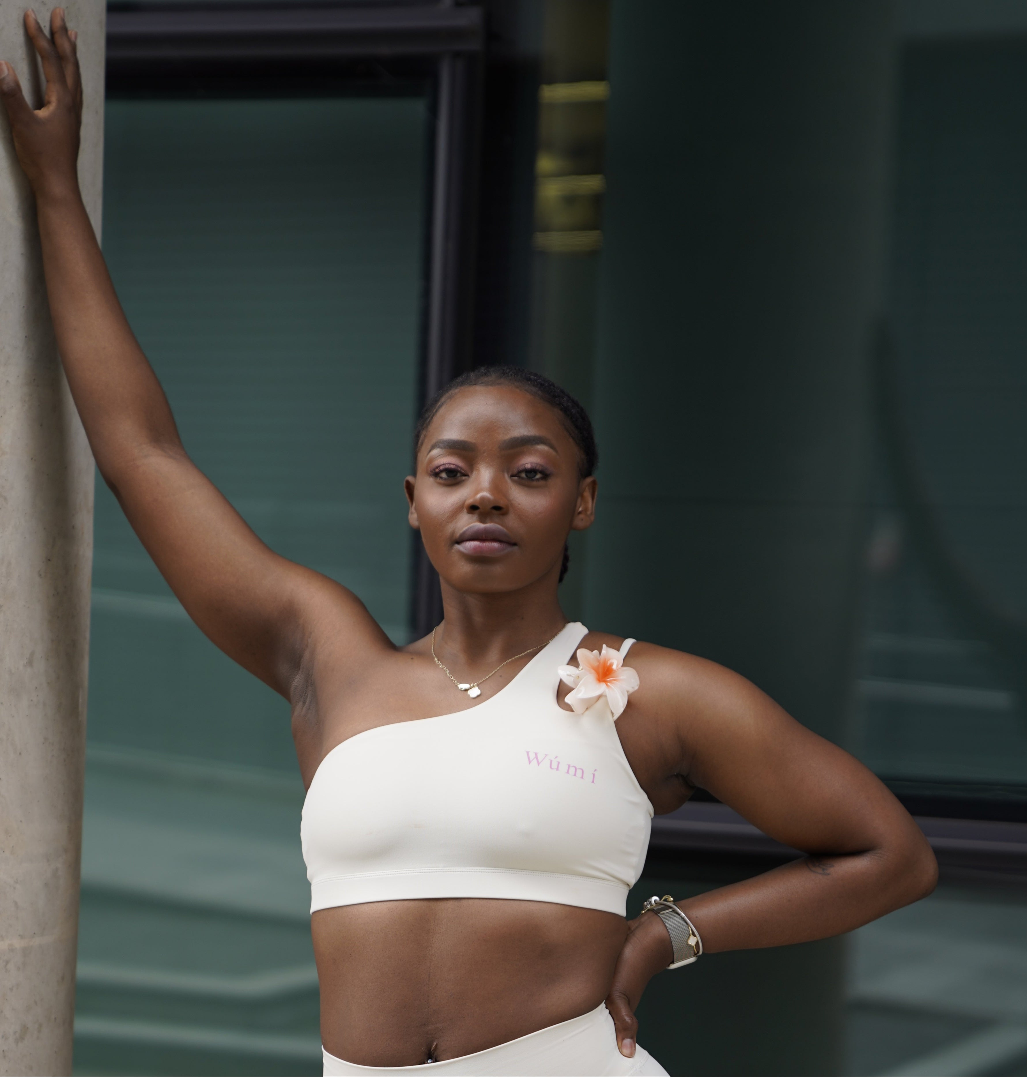 Wúmi Beige Asymmetric Sports Bra